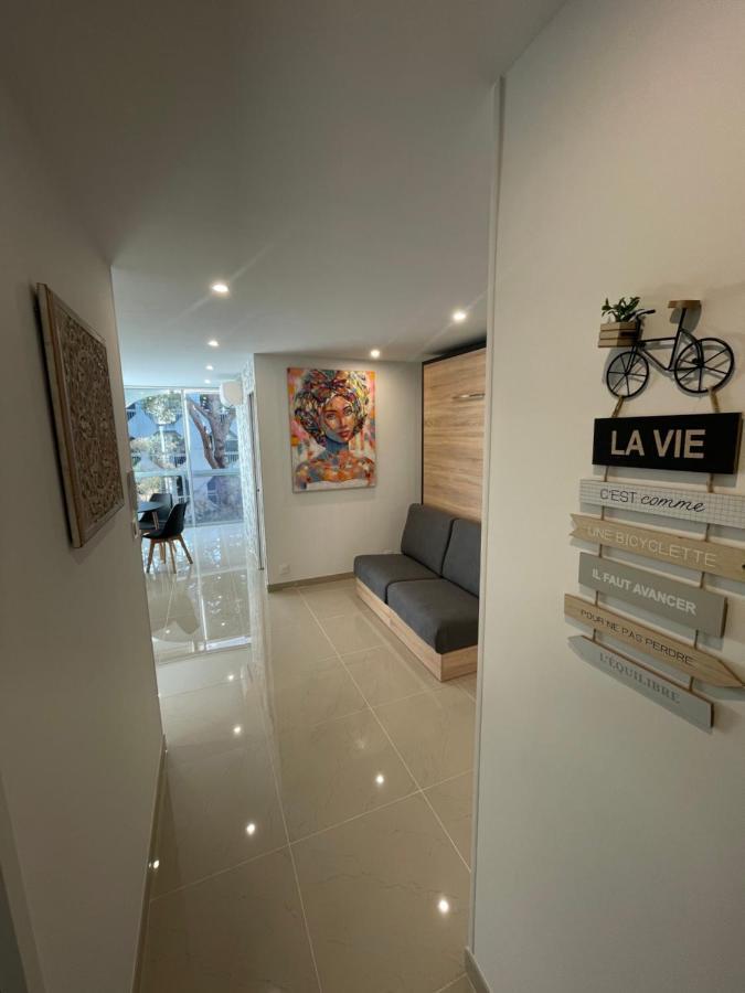 Grand En Centre Et A 50 Metres Du Port, Climatise Apartment La Grande-Motte